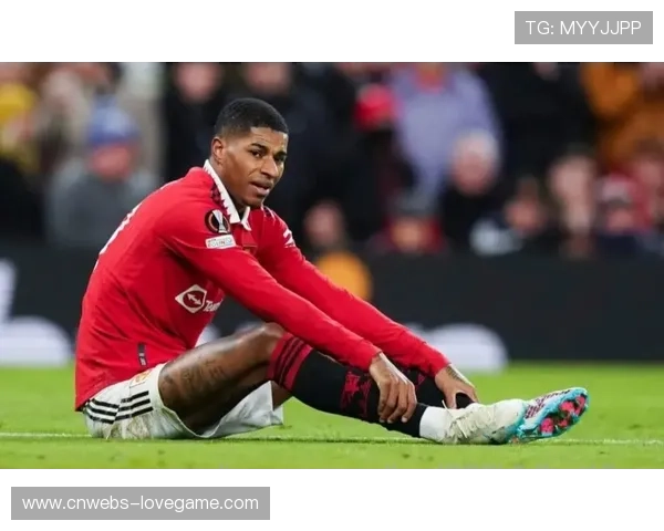 弗格森膝盖不适，罗马锋线人手紧张