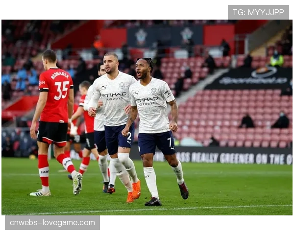 英超天王山之战前瞻：曼城vs利物浦，瓜迪奥拉与斯洛特的战术博弈